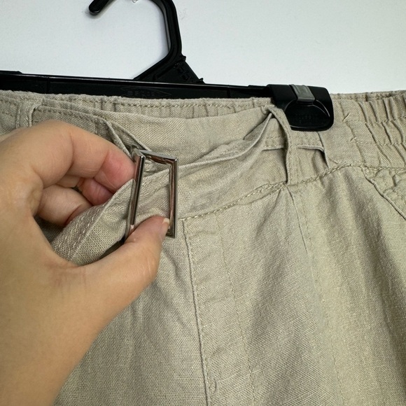 Dynamite linen buckle waist pants - Picture 3 of 6